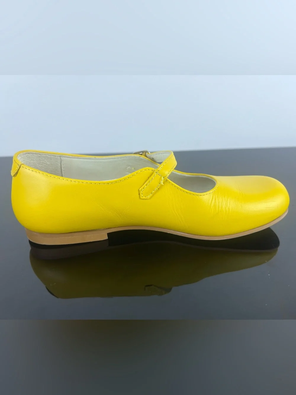 La Coqueta Kids Girls Leather Mary Jane Shoes, Yellow, 34 EU